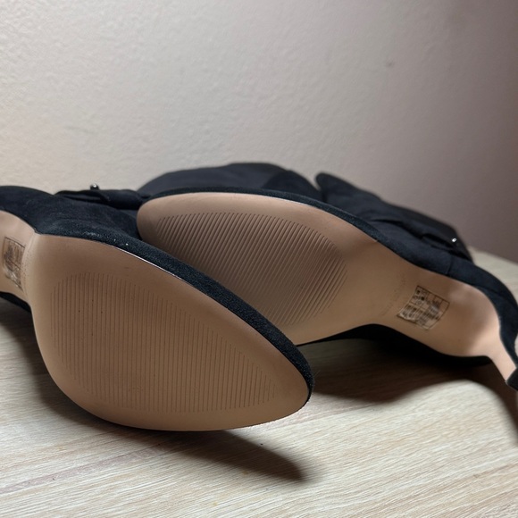 White House Black Market Boots - Picture 6 of 8